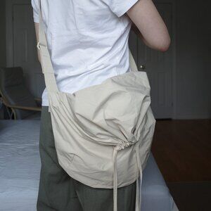 Uniqlo U Drawstring Shoulder Bag (Original Design) - NEVER WORN & LIKE NEW